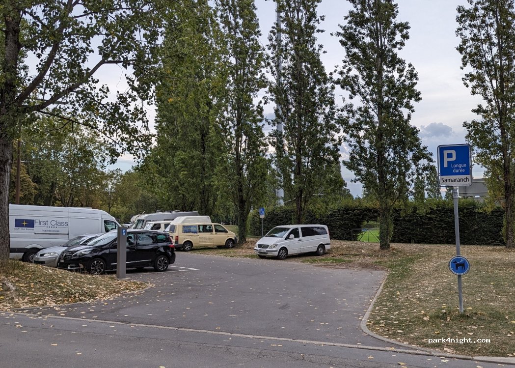 (1007) Lausanne - Av. Pierre-de-Coubertin — foto 3
