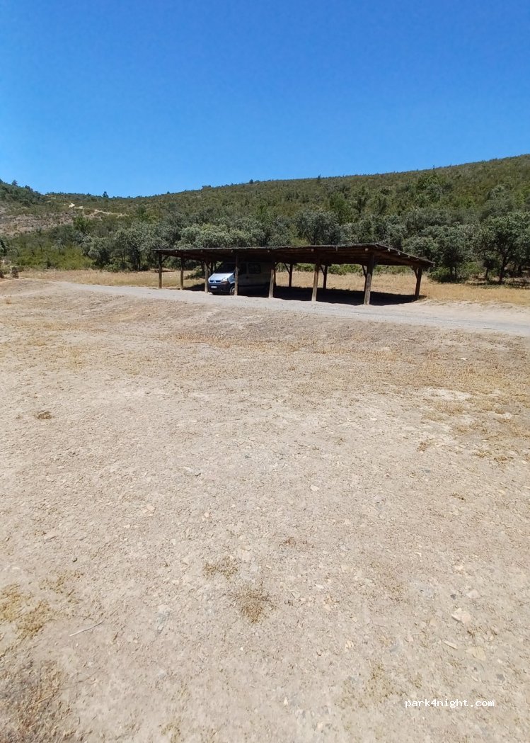 (13194) Navas de Estena - Unnamed Road — foto