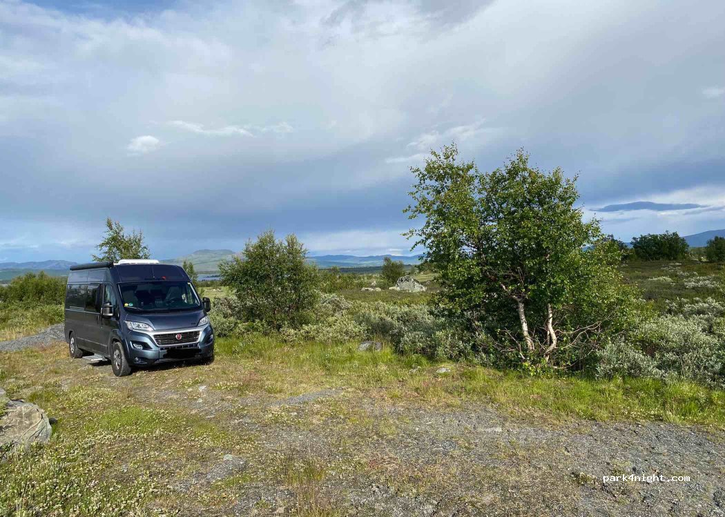 (2643) Skåbu - 953-939 Jotunheimvegen — foto
