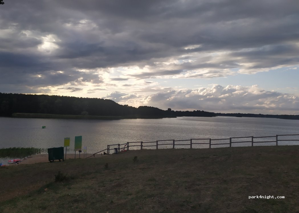 (87-875) Orle - Unnamed Road — foto