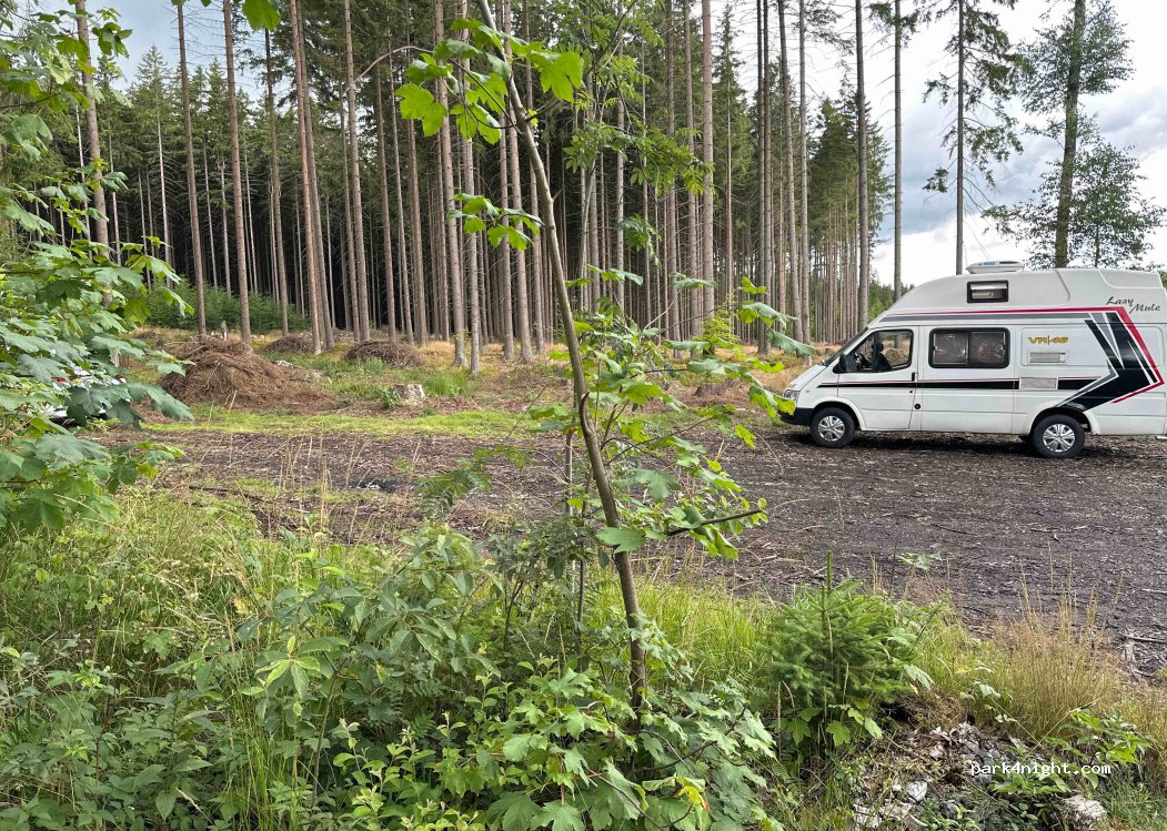 (592 02) Sněžné - — foto