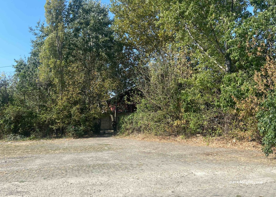 (11030) Beograd - Unnamed Road — foto 3