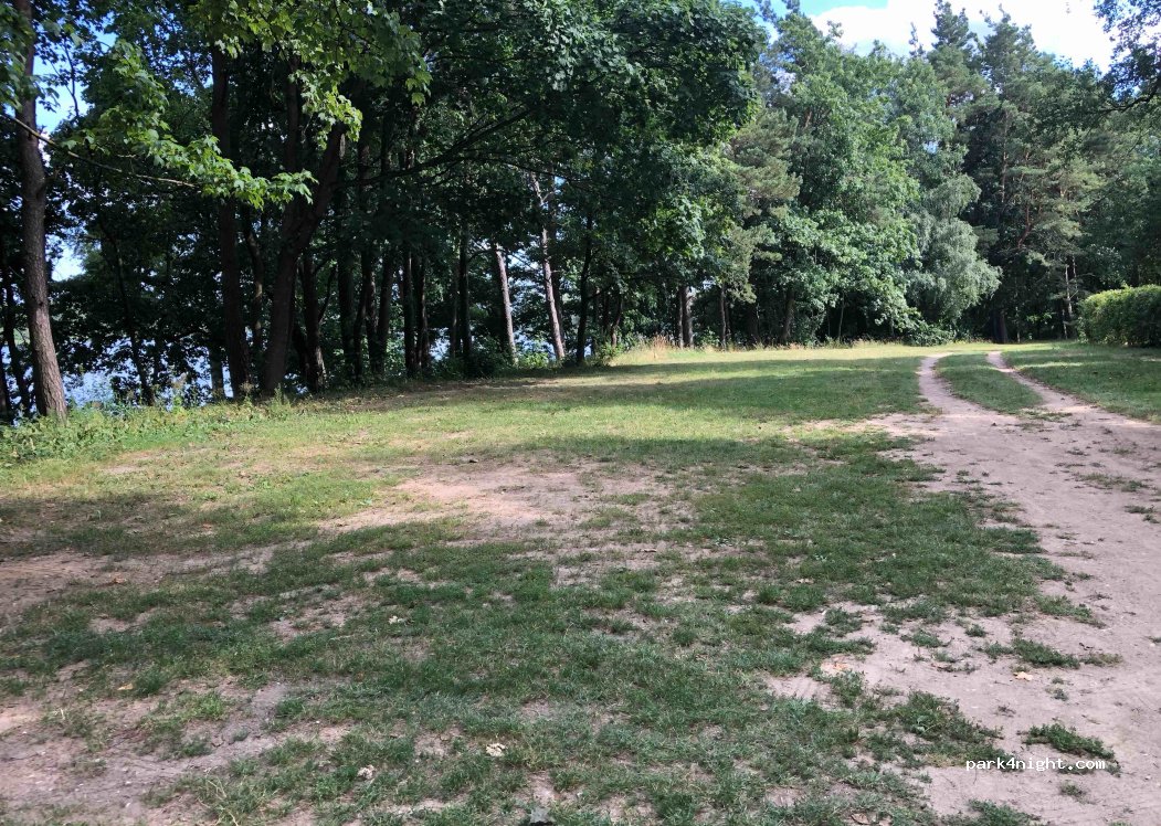(19-400) Olecko - 1 Park — foto