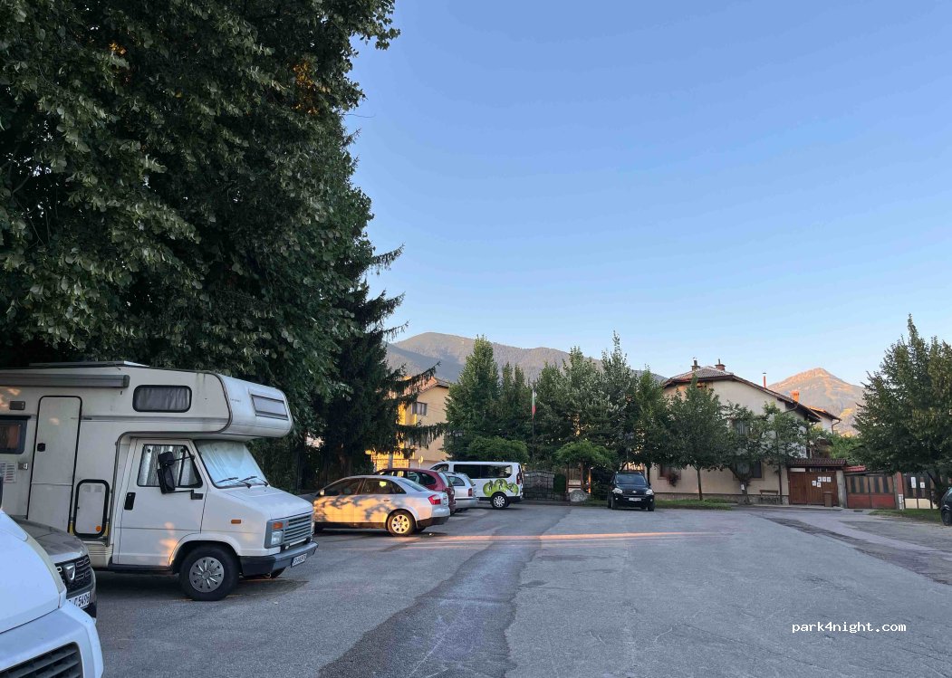 (2770) Bansko - 12 ulitsa — foto