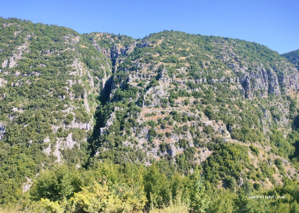 (440 10) Zagori - — foto 2