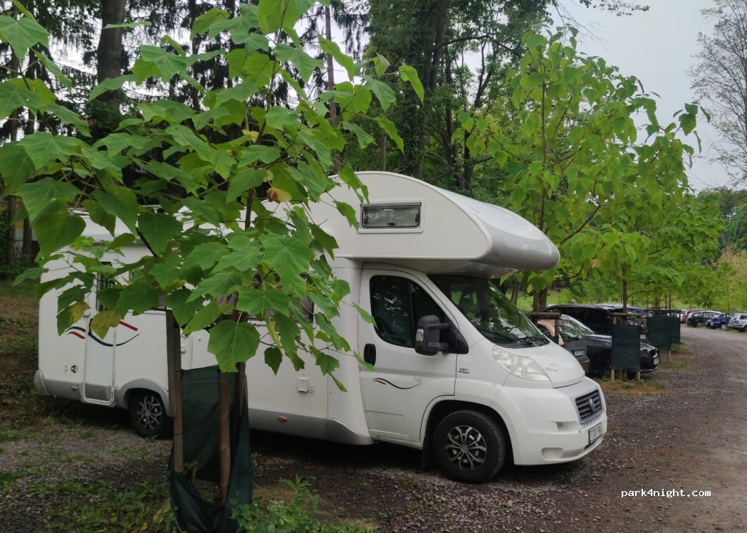 (972 01) Bojnice - 10 Zámok a okolie — foto