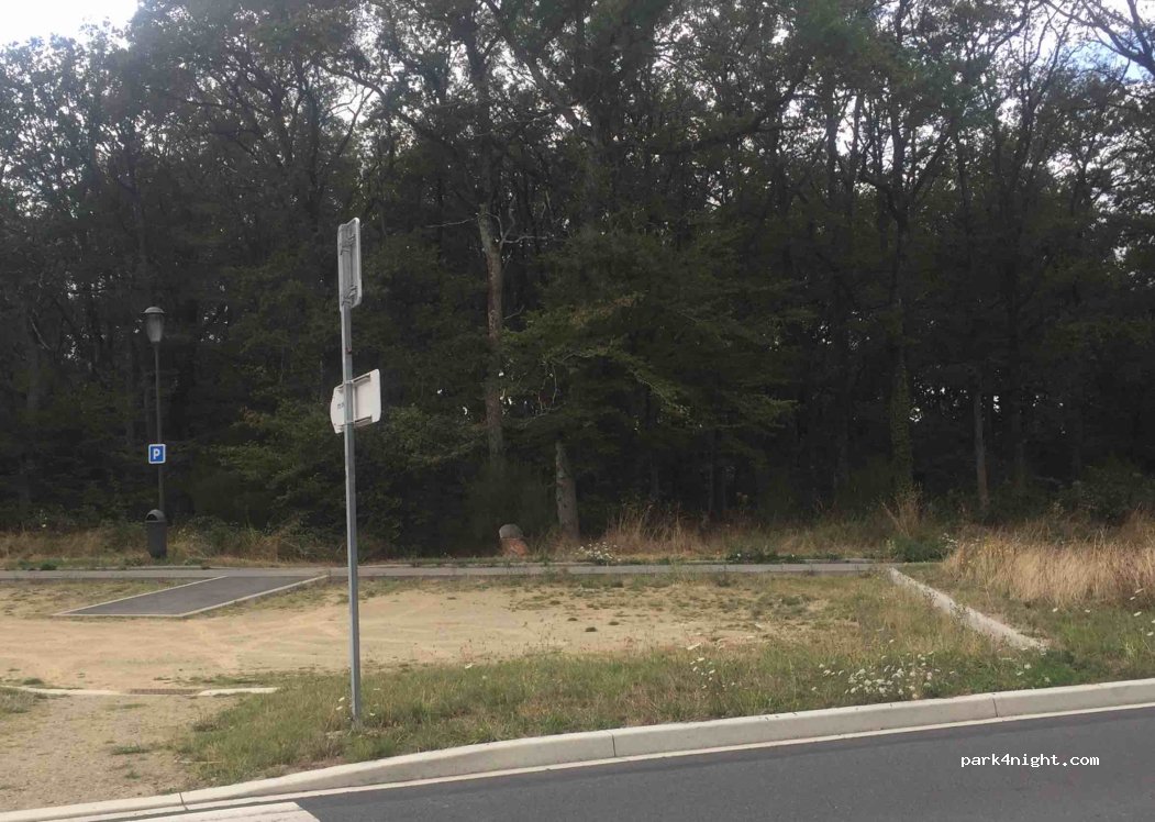 (49170) Saint-Martin-du-Fouilloux - 46 Rue du Petit Anjou — foto