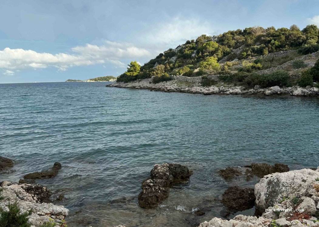 (21226) Vinišće - Unnamed Road — foto 3