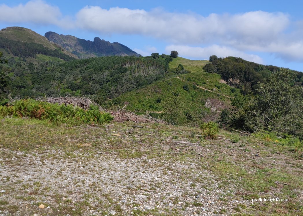 (31770) Auzoberri - Unnamed road — foto