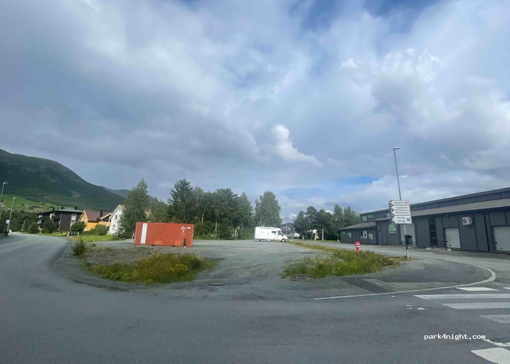 (7340) Oppdal - 17 Inge Krokanns veg — foto