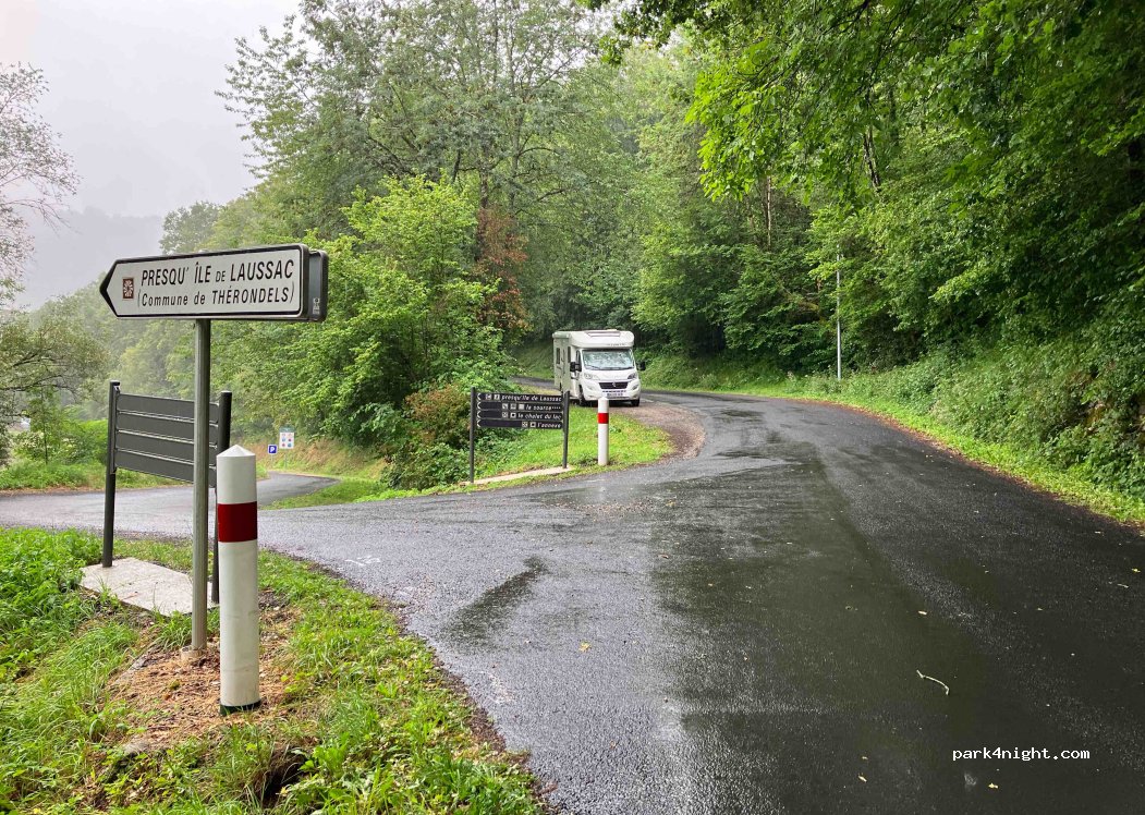 (12600) Thérondels - D537 — foto 3