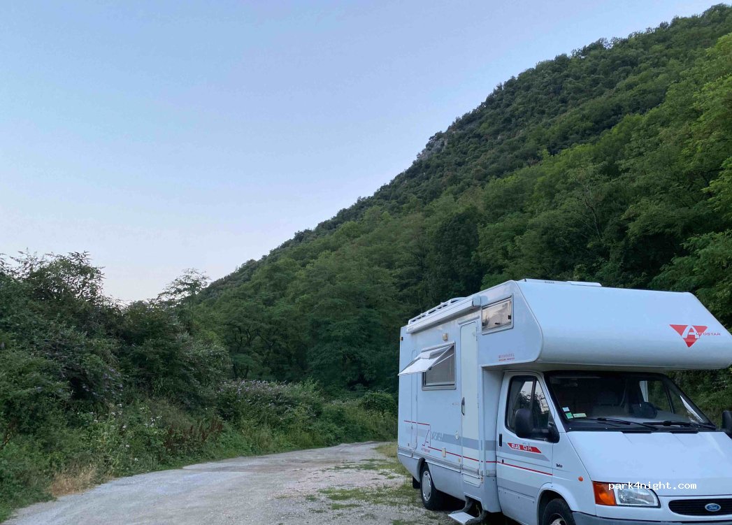 (09000) Foix - 36 Avenue de la Carane — foto