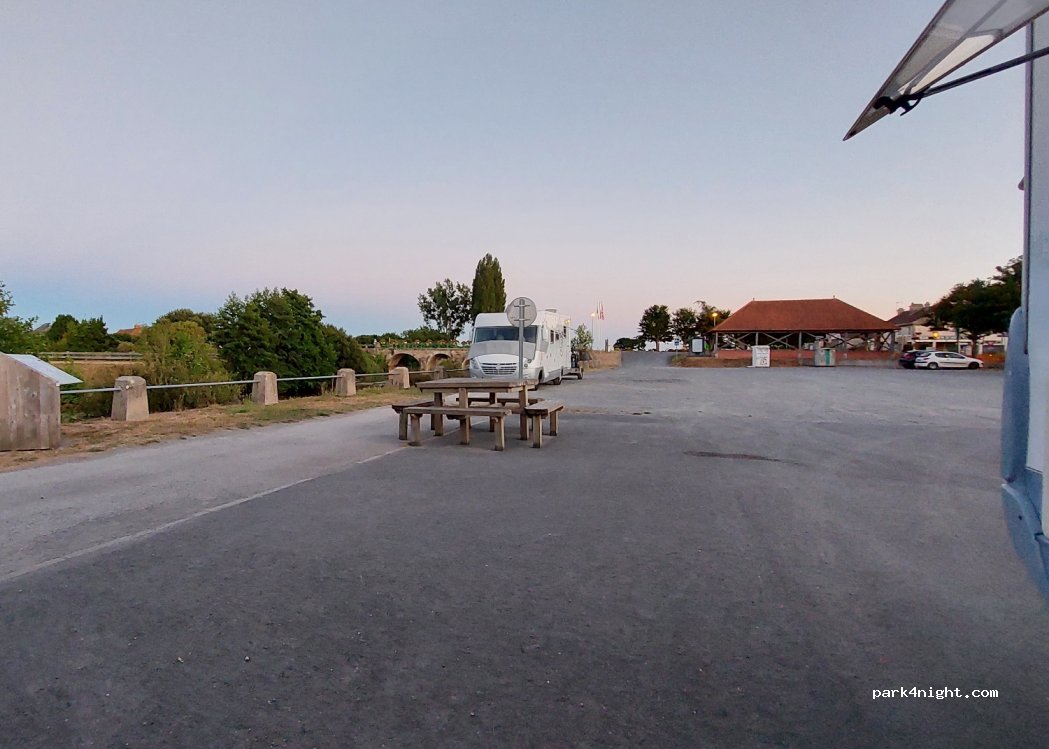 (50620) Saint-Fromond - Le Pont — foto 2