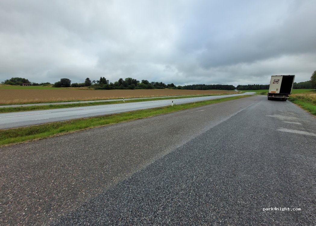 (610 74) Vagnhärad - D 800 — foto 3