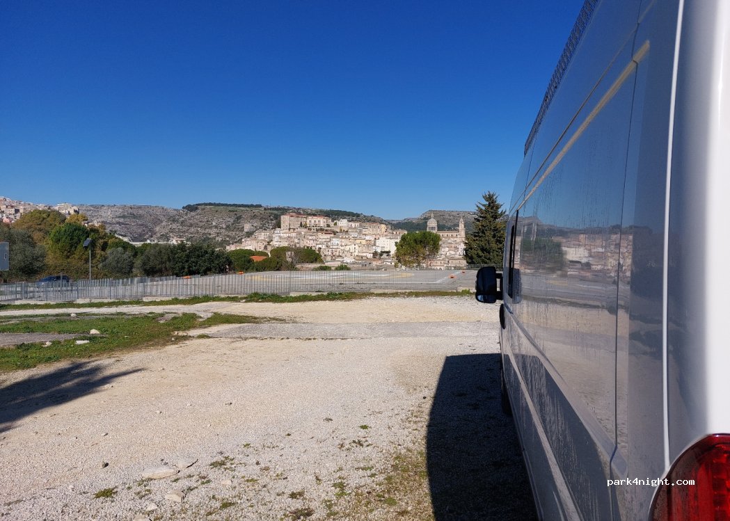 (97100) Ragusa - S.da Comunale Cimitero Nuovo — foto 3
