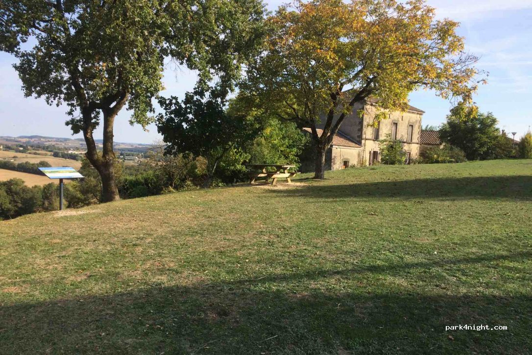(47380) Tourtrès - 131 Ber Ber — foto
