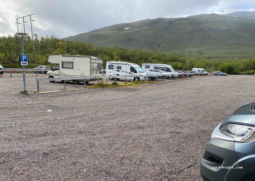 (981 07) Abisko - E10 — foto