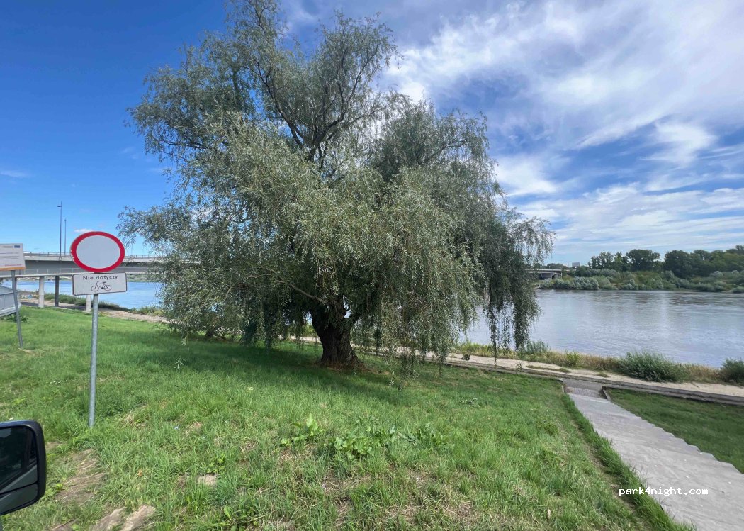 (03) Warsaw - Unnamed Road — foto