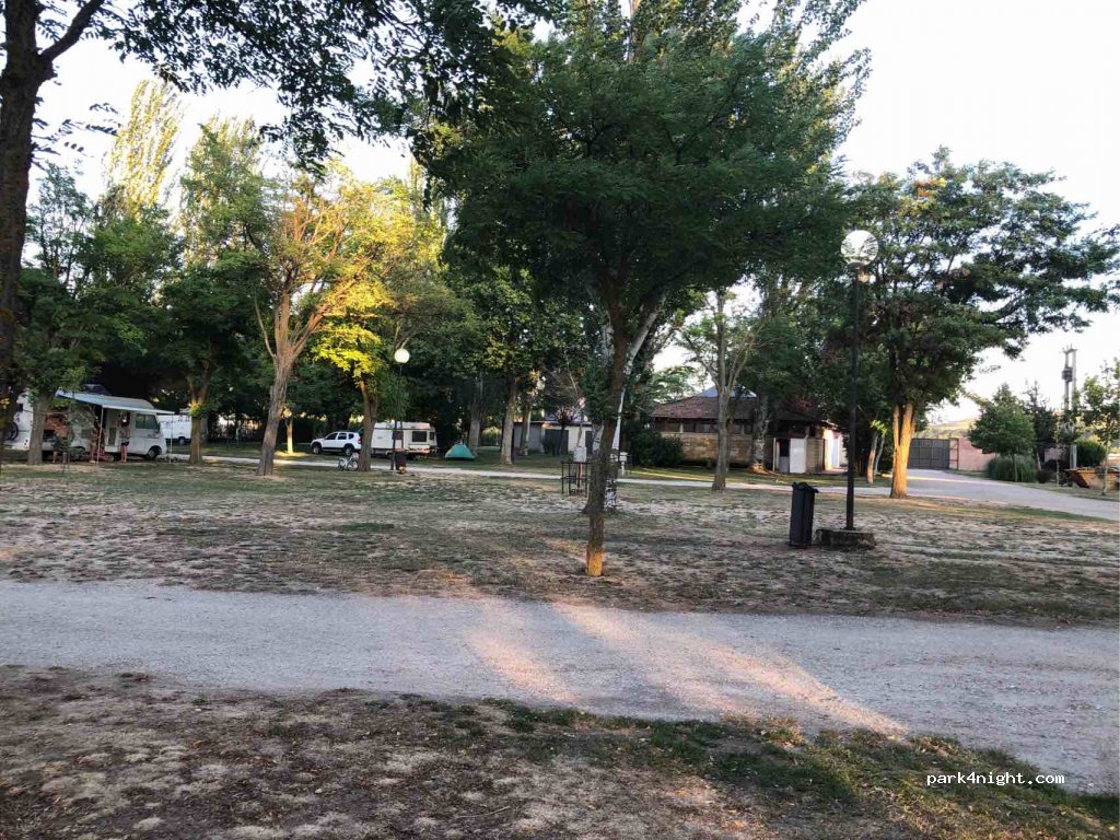 Camping Quinta De Cavia — foto