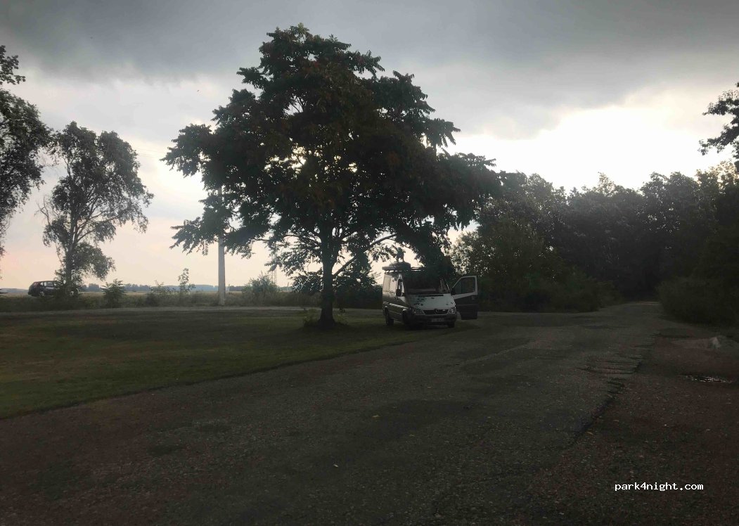 (2740) Cegléd - Unnamed Road — foto 3