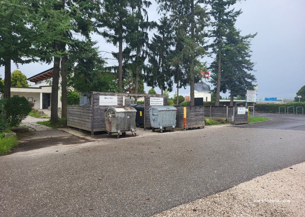 (4052) Ansfelden - 15 Friedhofstraße — foto 2