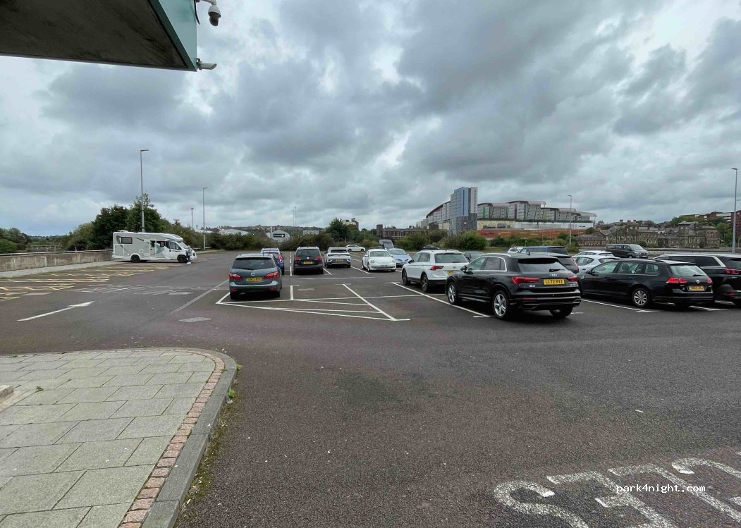 (NE8 2JR) Gateshead - 7 Abbots Road — foto