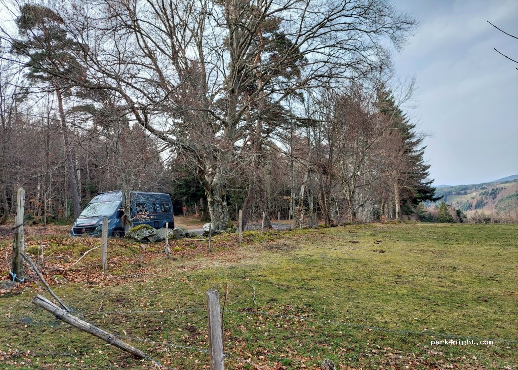 (42220) Colombier - — foto