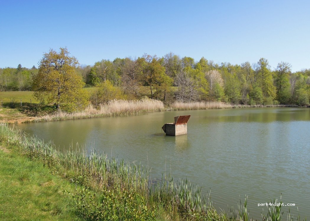 (26750) Montmiral - 1000 La Forêt — foto