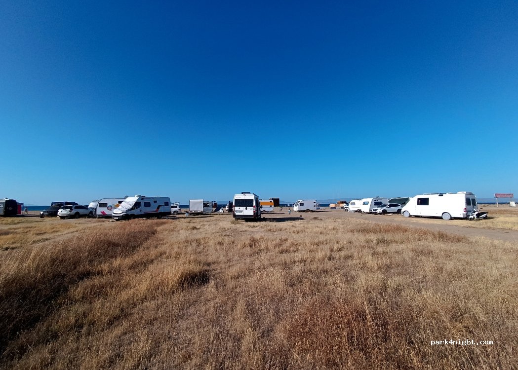 (10410) Ayvalık - Unnamed Road — foto
