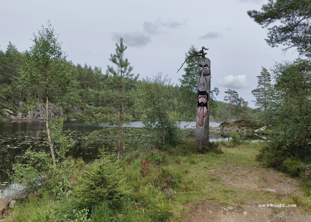 (4720) Hægeland - — foto