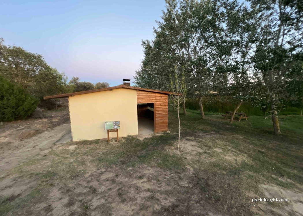 (22512) San Esteban de Litera - Unnamed Road — foto