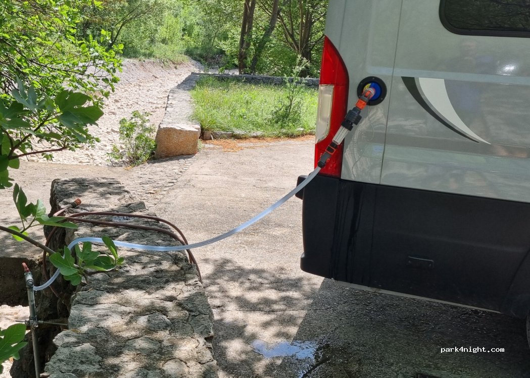 (23244) Starigrad - 40 Paklenička ulica — foto 3