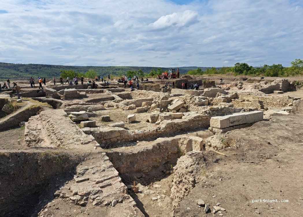 (3770) Arcear - Unnamed Road — foto 2
