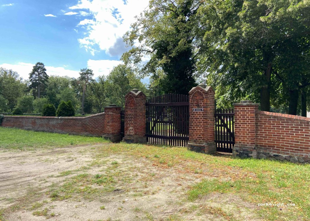 (15320) Neuhardenberg - 25 Oderbruchstraße — foto