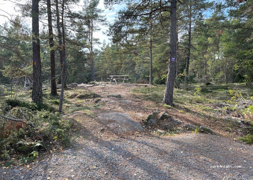 (178 93) Drottningholm - Lambaruddsvägen — foto