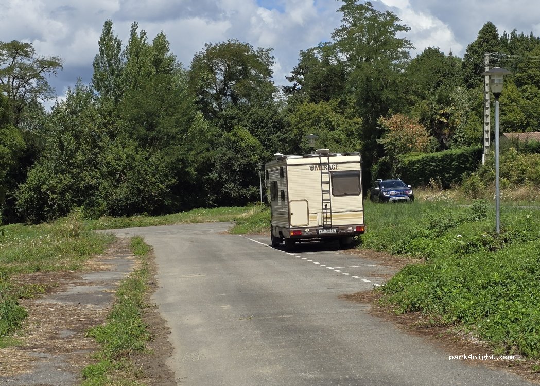 (09190) Saint-Lizier - 5 La Basterne — foto