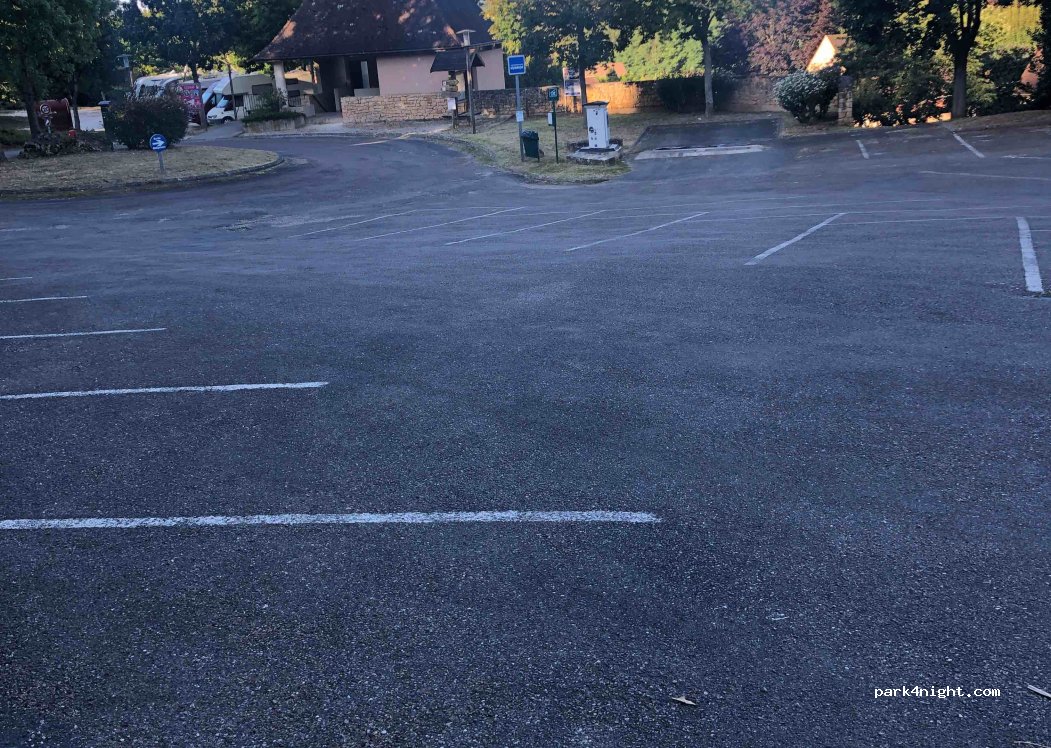 (24250) Domme - 98 Route de la Plaine de Bord — foto