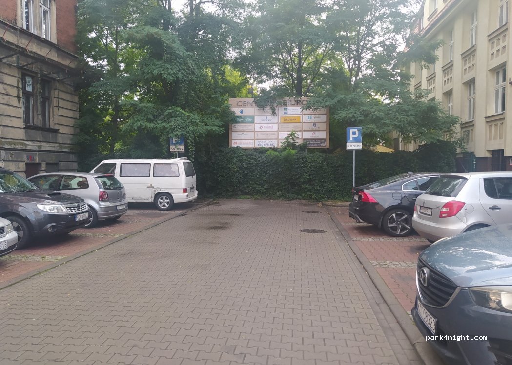 (40-082) Katowice - 26 Sobieskiego — foto