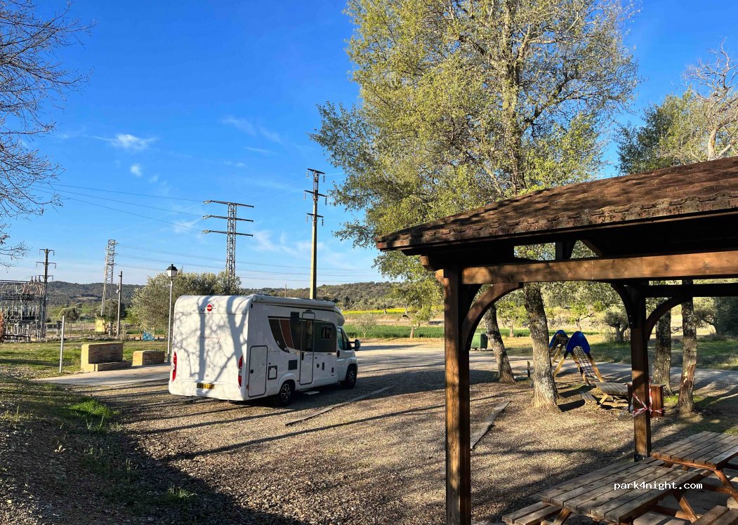Área de autocaravanas — foto 2