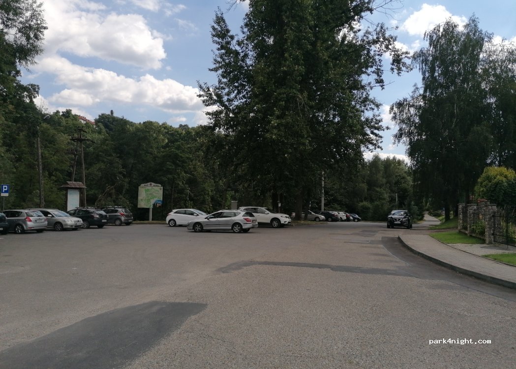 (32-720) Nowy Wiśnicz - 2 Targowa — foto