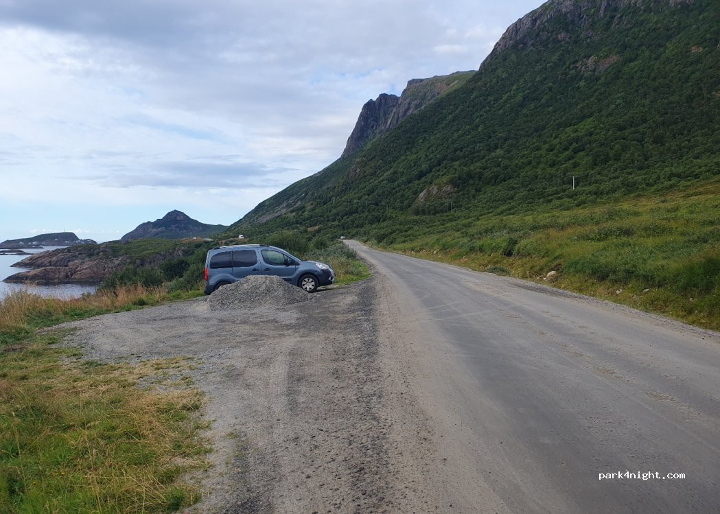 (8430) Myre - Unnamed Road — foto