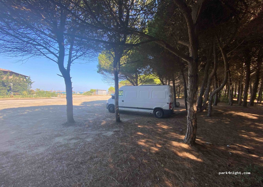 (2510) Spille - Unnamed Road — foto