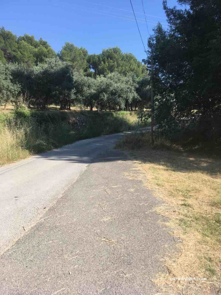 (13122) Ventabren - 1106 Chemin de Cassade — foto 3