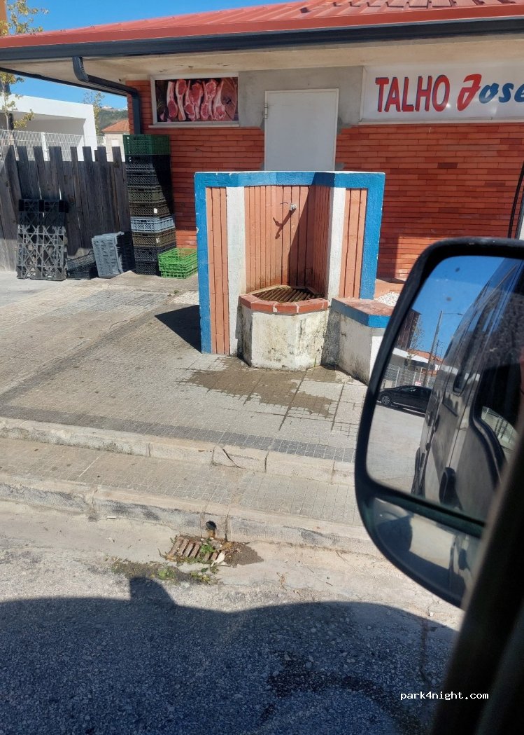 (2460-146) Alfeizerão - 11 Rua de Moçambique — foto