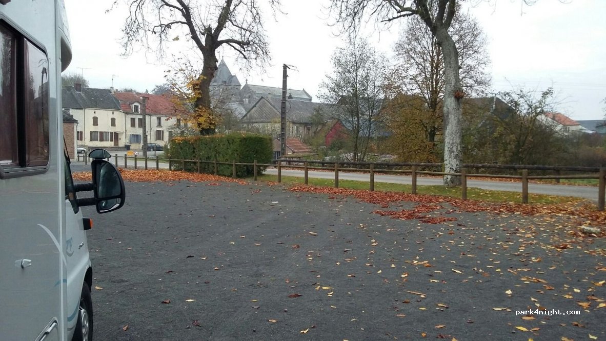 (08290) Aouste - 16 Rue des Pâquis — foto