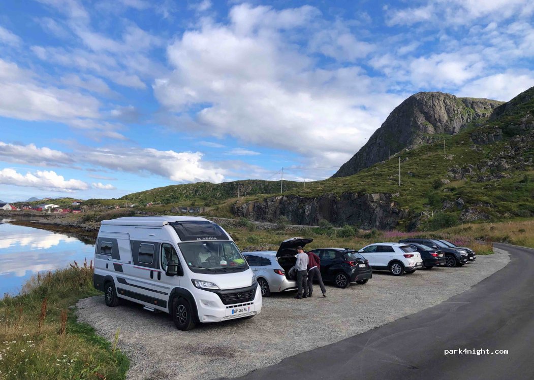 (8438) Stø - — foto
