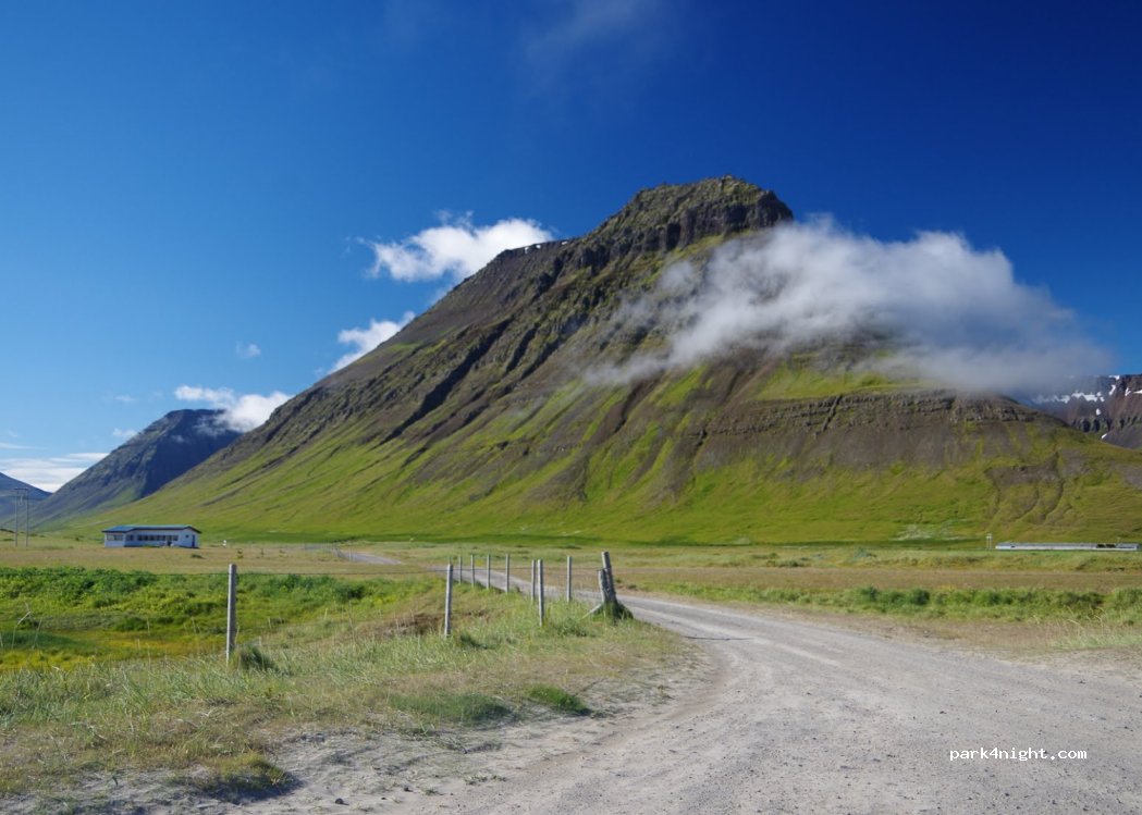 Flateyri - Flugvallarvegur Önundarfirði — foto 3