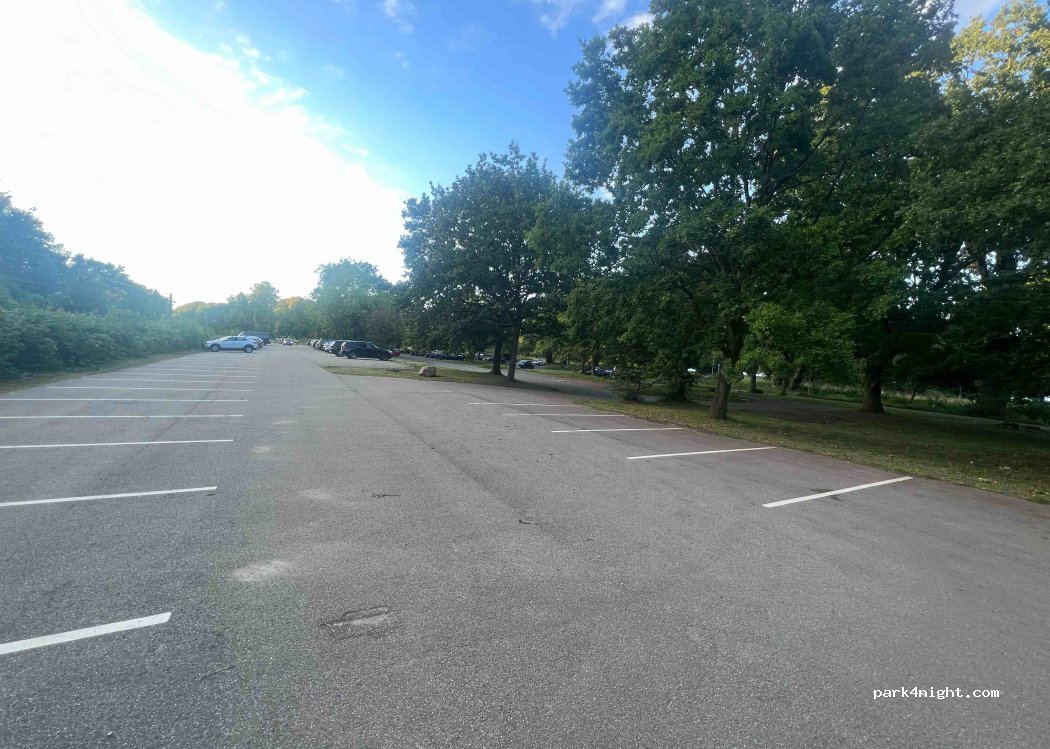 (2930) Klampenborg - 817 Strandvejen — foto