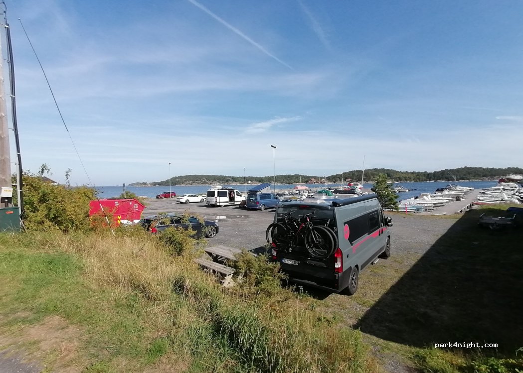 (4950) Risør - 23i Buvikveien — foto