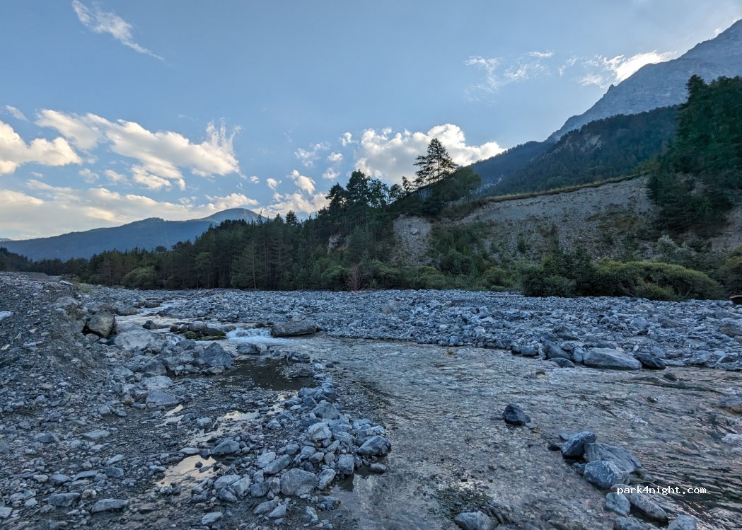 (10054) Cesana torinese - Frazione Mollieres — foto 2